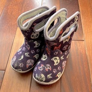 Bogs toddler boots size 7